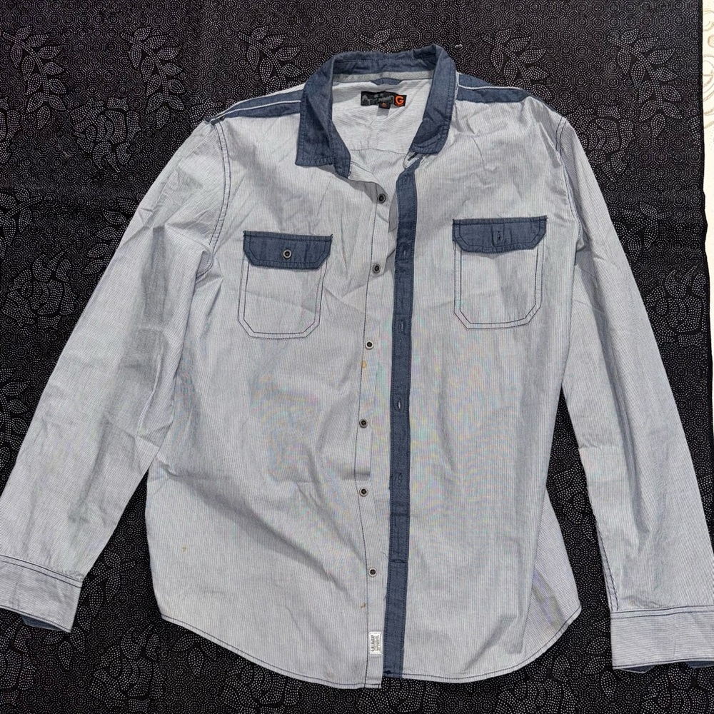 G by Guess Men's Blue and White Button-Up Shirt